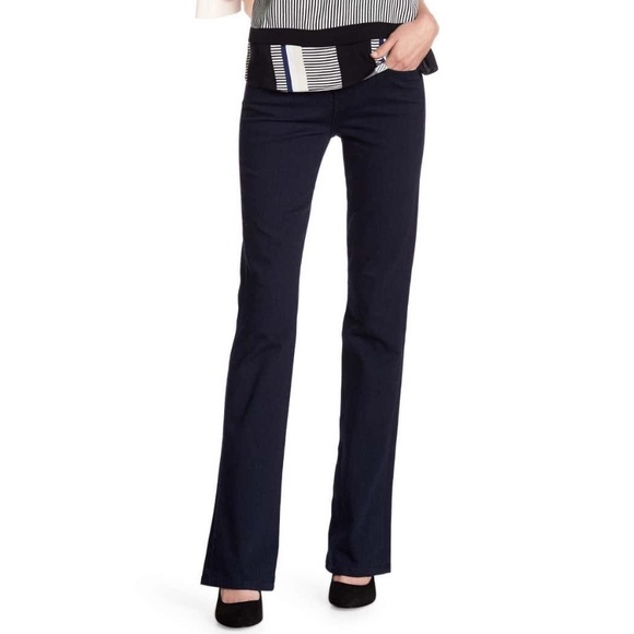 kate spade new york Uptown Flare Regular Fit Jean